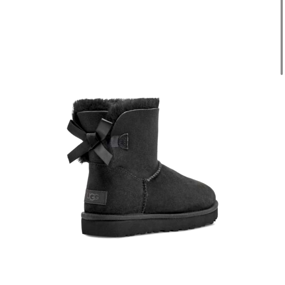 Mini Bailey Bow II Boot Black Ugg